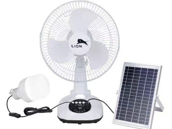 Quạt năng lượng mặt trời Lion LT-196 - Hàng chính hãng