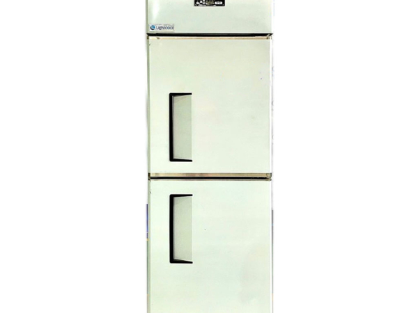 Tủ đông đứng công nghiệp Lightcool LC-328F 350L - Hàng chính hãng